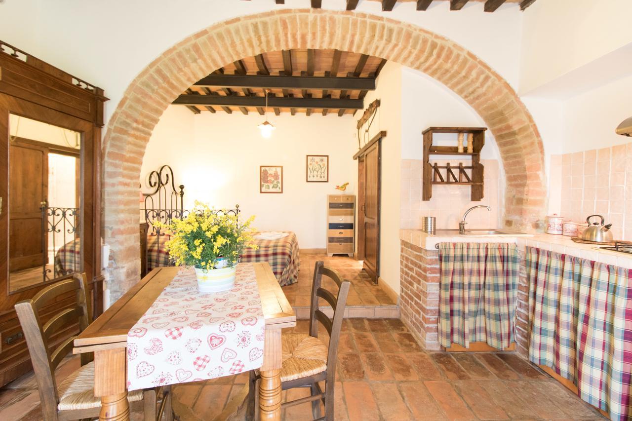 فيلا Fattoria Il Bruco Pila  المظهر الخارجي الصورة