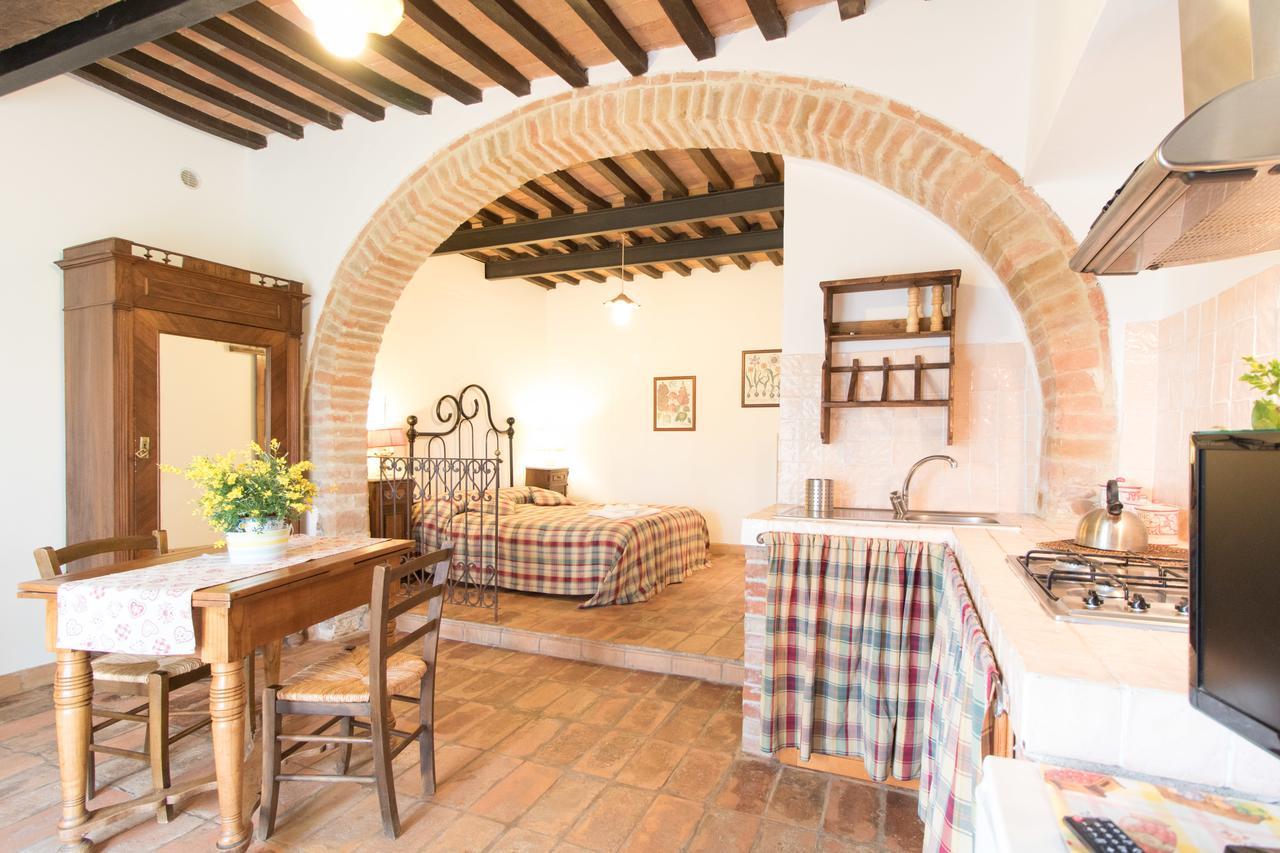 فيلا Fattoria Il Bruco Pila  المظهر الخارجي الصورة