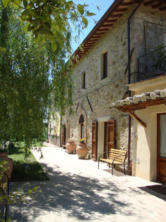 فيلا Fattoria Il Bruco Pila  المظهر الخارجي الصورة